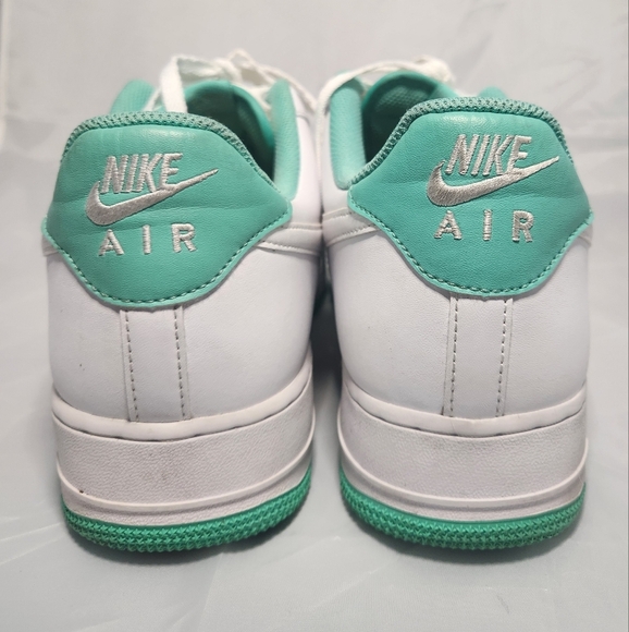 Men's Sz 13 Nike Air Force 1 '07 Sneakers w/ Aqua/Teal Accents - Picture 7 of 11